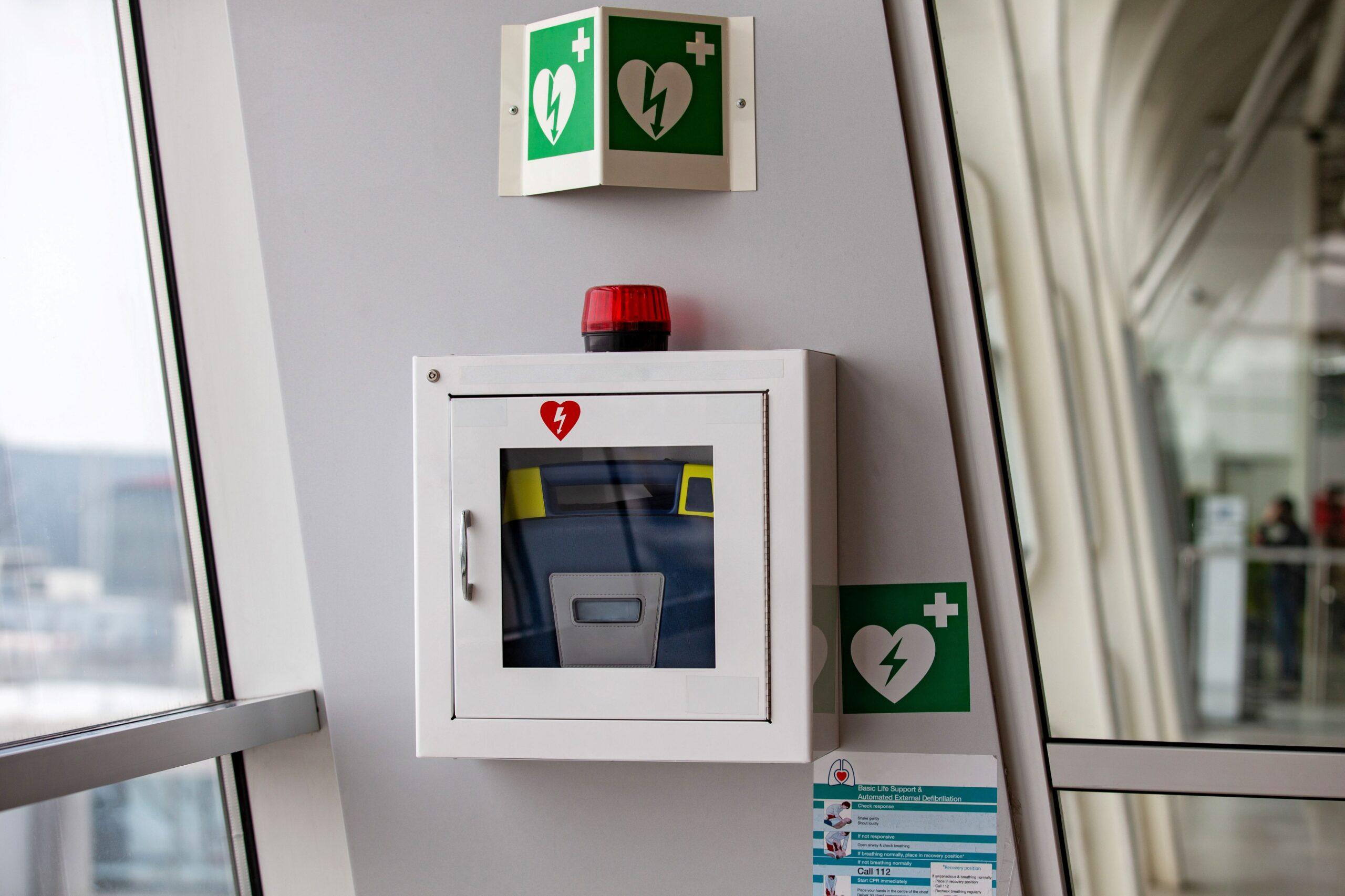 Ein Aed Defibrillator